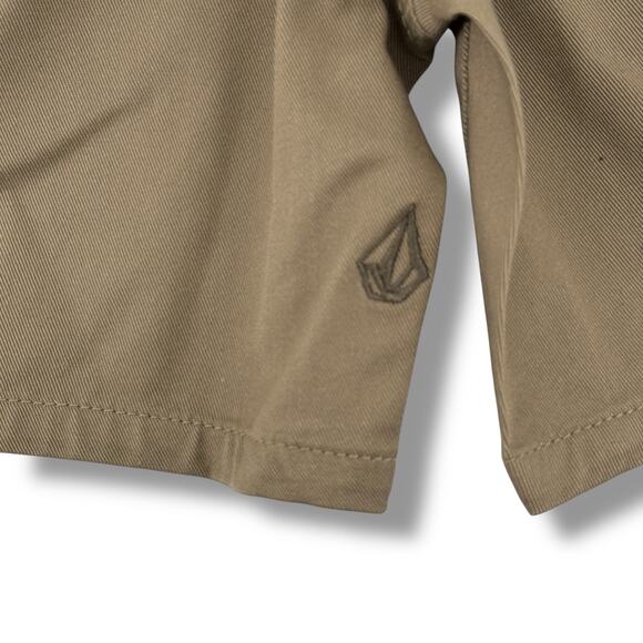 Volcom Frickin Elastic Drawstring Chino Shorts Big Boys Sz Large 6" Inseam - Picture 3 of 5